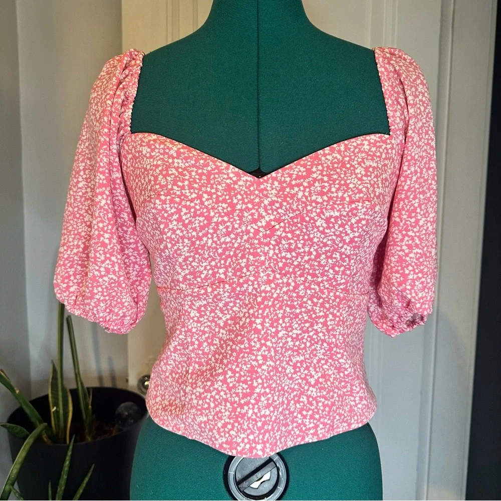 Abercrombie & Fitch Pink Floral Sweetheart Puff Sleeve Top